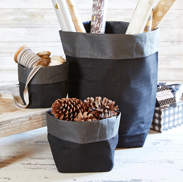Santa Barbara–Black Linen Washable Paper Holder