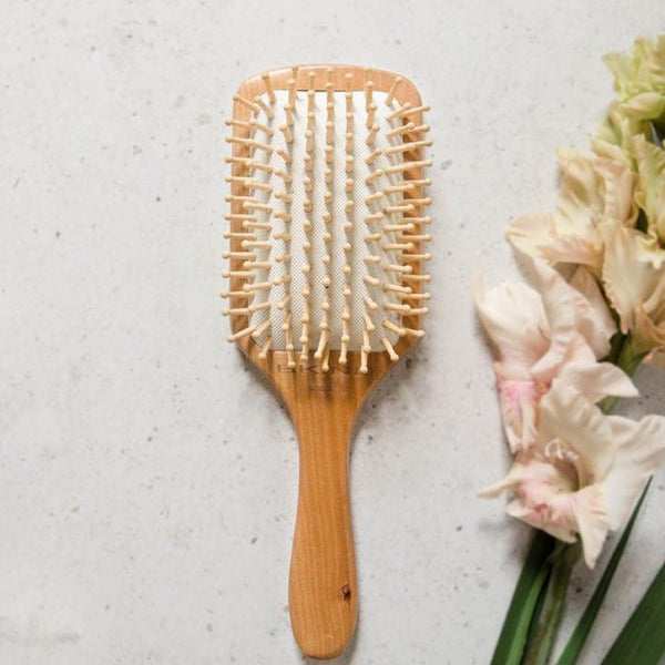 BKIND — Bamboo Hairbrush